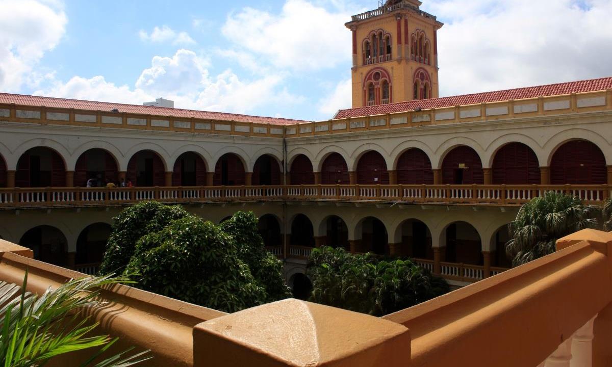 Las Universidades Públicas De Cartagena